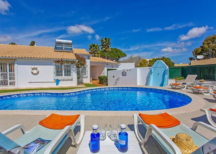 Rocchi By 阿尔布费拉